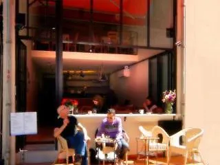 Konukevi Galata Life